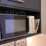 1-bedroom With Kitchenette&bathroom 波尔图