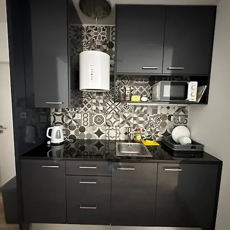1-bedroom With Kitchenette&bathroom דירה פורטו