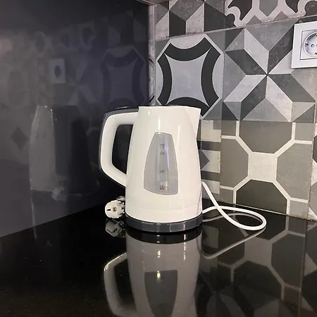 1-bedroom With Kitchenette&bathroom דירה פורטו