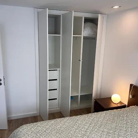 1-bedroom With Kitchenette&bathroom *